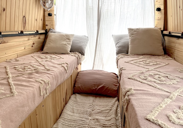 Image of a Campervan - Image 12