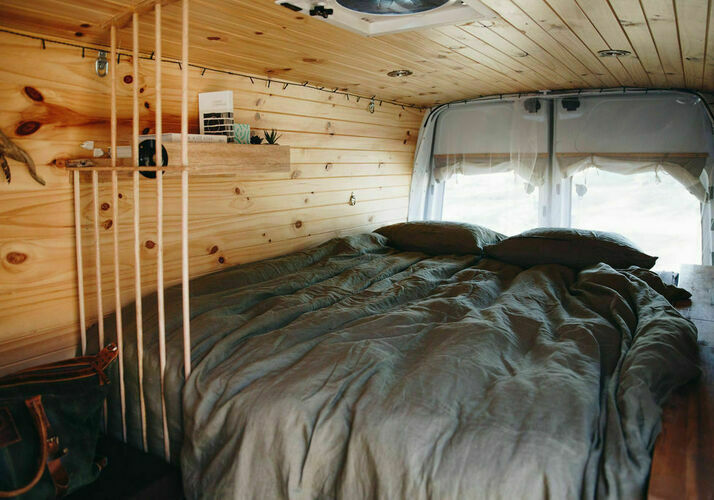 Image of a Campervan - Image 8