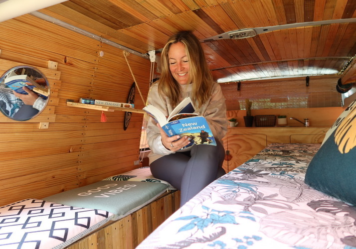 Image of a Campervan - Image 7