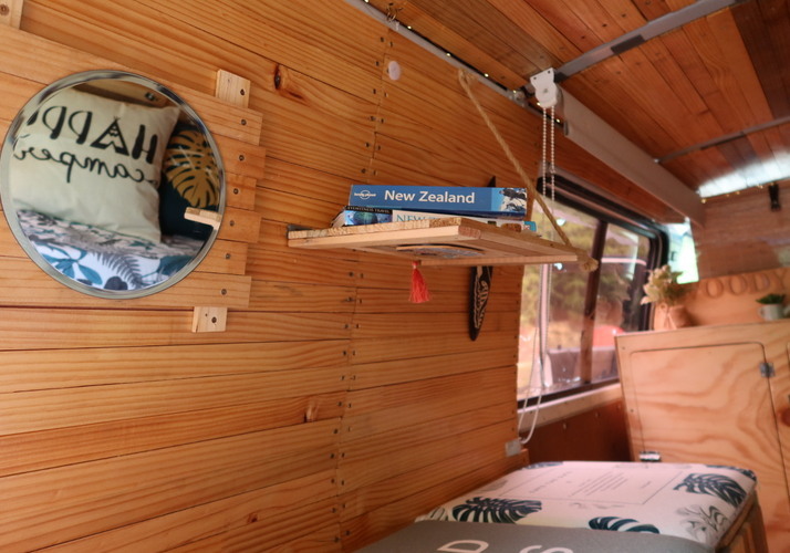 Image of a Campervan - Image 9