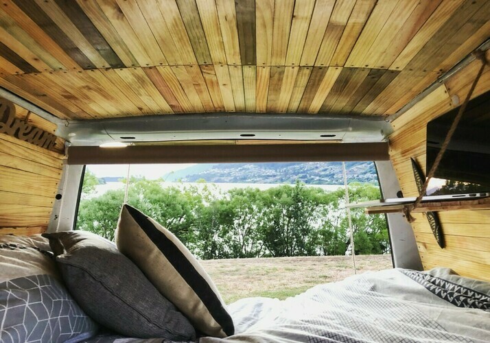 Image of a Campervan - Image 4