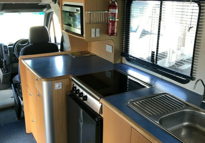 Image of a Motorhome - Image 3