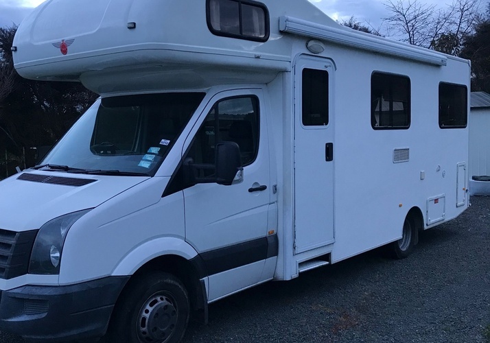 Image of a Motorhome - Image 16