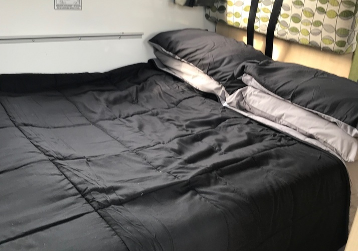 Image of a Motorhome - Image 8