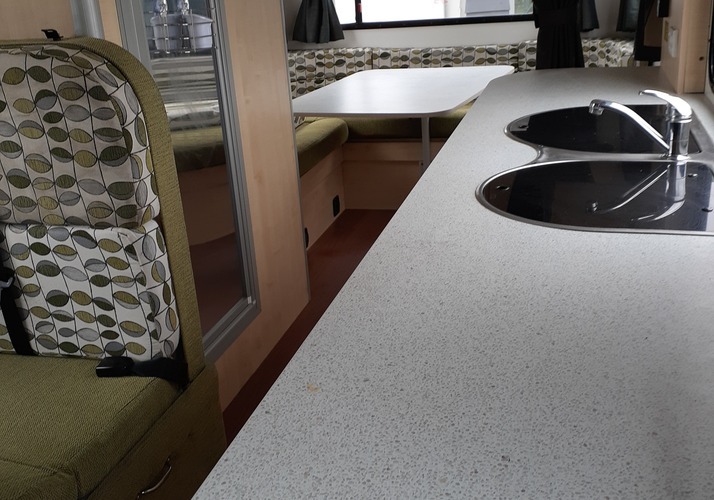 Image of a Motorhome - Image 4