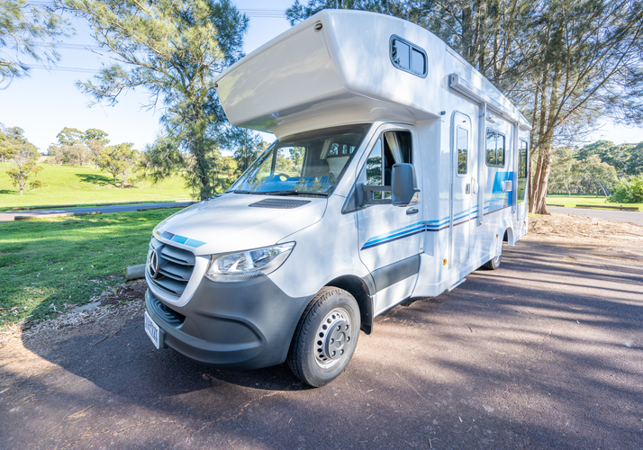 Image of a Motorhome - Image 1