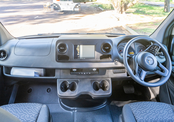 Image of a Motorhome - Image 13
