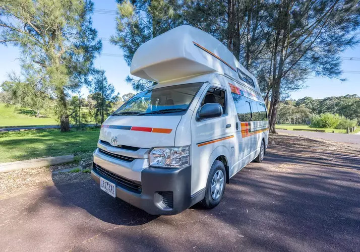 Image of a Campervan - Image 2