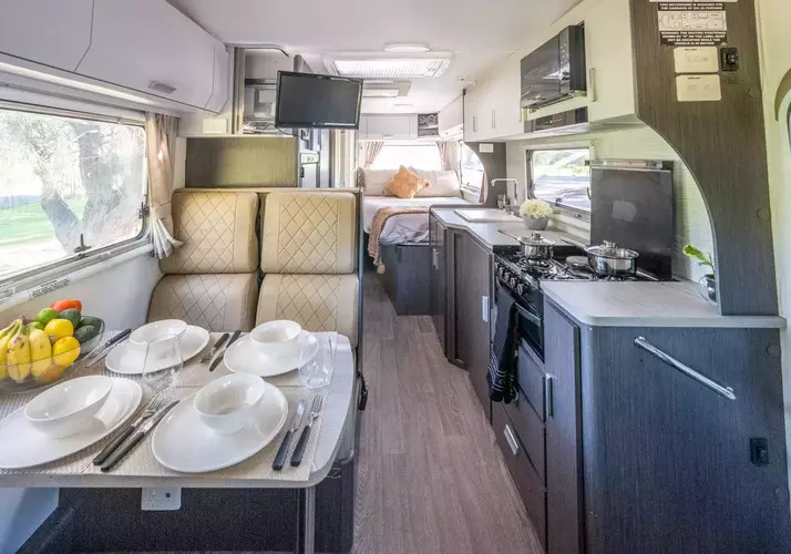 Image of a Motorhome - Image 10