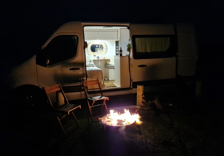 Image of a Campervan - Image 18