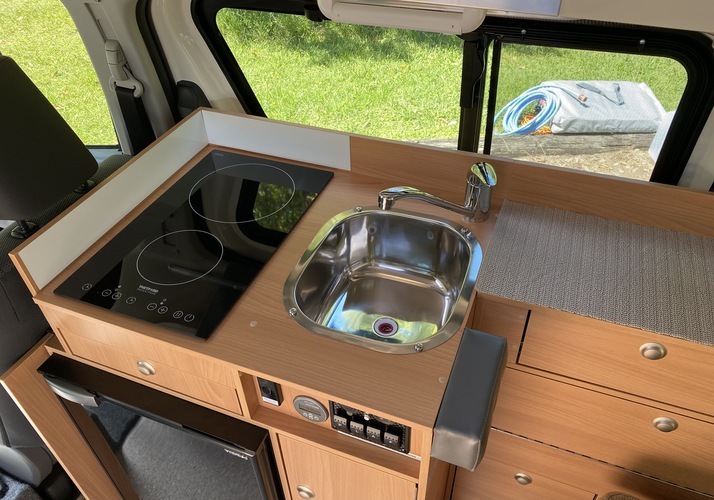 Image of a Campervan - Image 6
