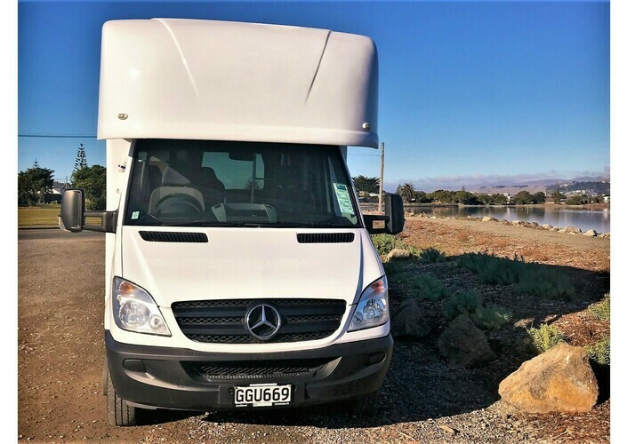 Image of a Motorhome - Image 3