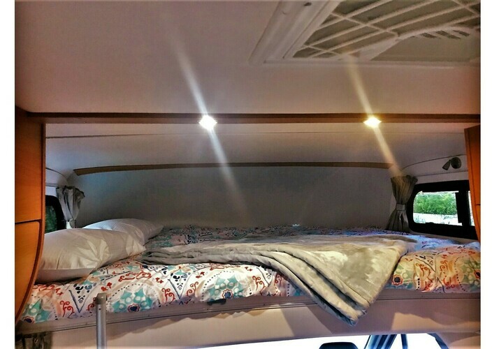 Image of a Motorhome - Image 9
