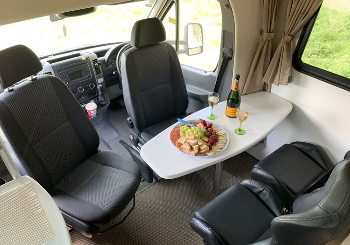 Image of a Motorhome - Image 16