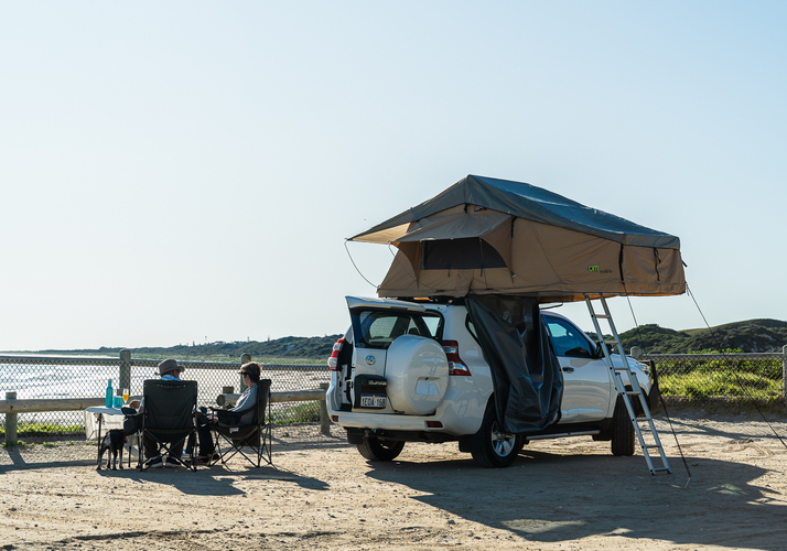 Image of a Campervan - Image 18