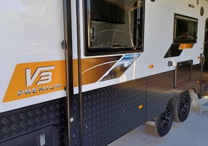 Image of a Caravan - Image 4