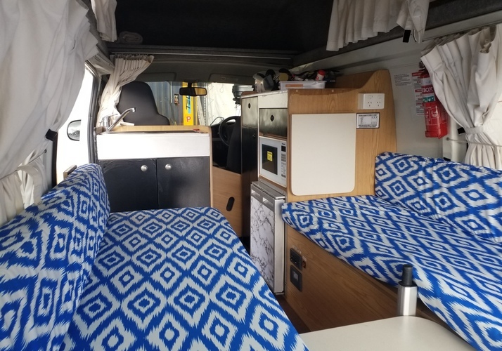 Image of a Campervan - Image 4