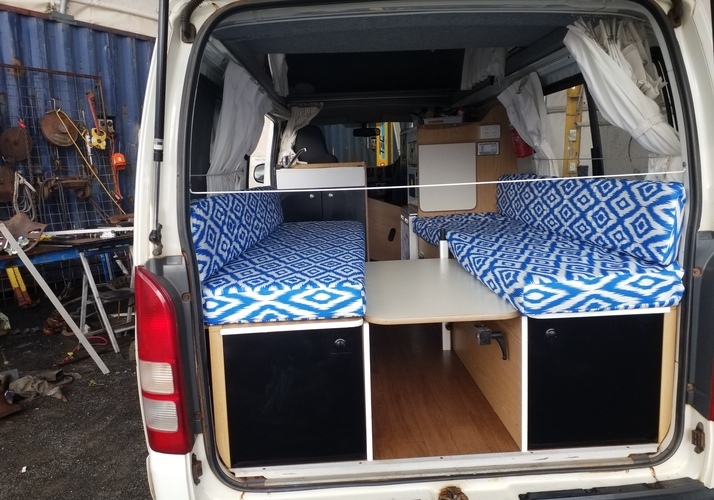 Image of a Campervan - Image 6