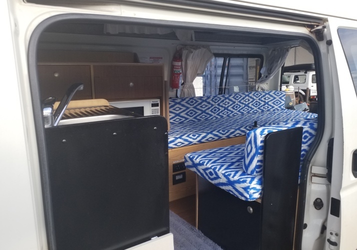 Image of a Campervan - Image 12