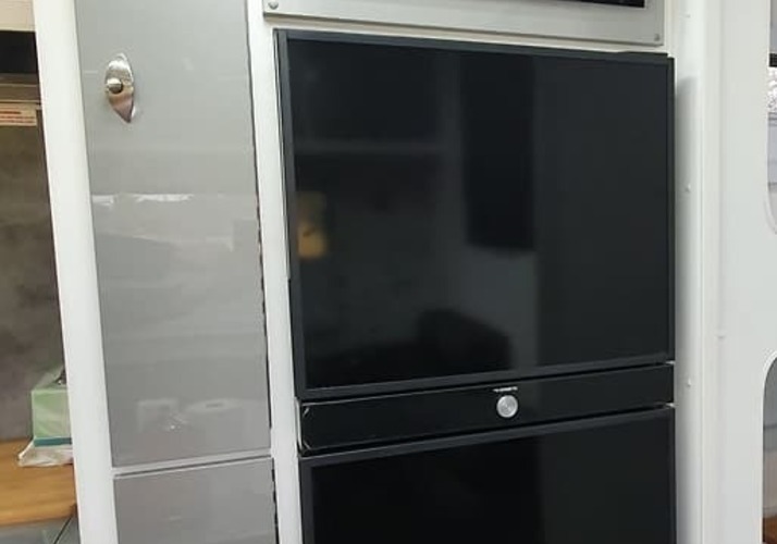 Image of a Caravan - Image 9