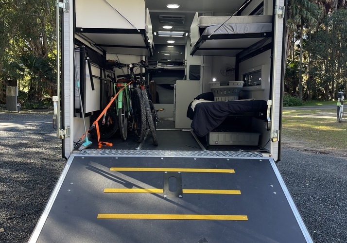 Image of a Caravan - Image 1