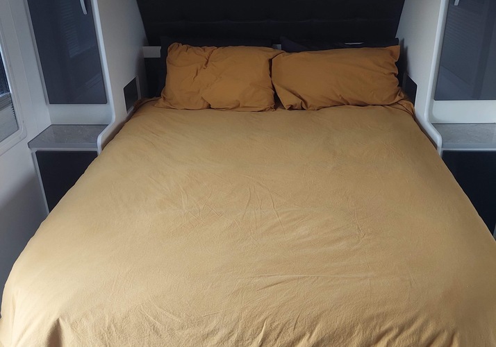 Image of a Caravan - Image 2
