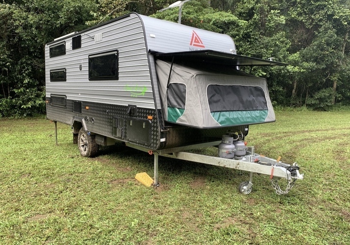 Image of a Caravan - Image 4