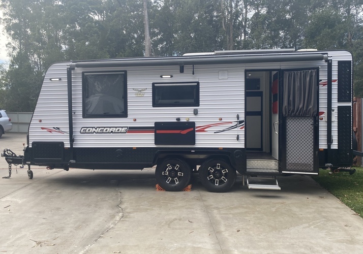 Image of a Caravan - Image 5