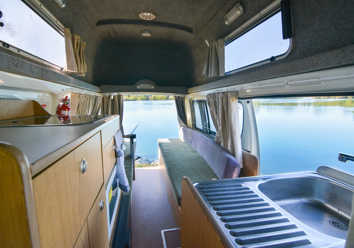 Image of a Campervan - Image 13