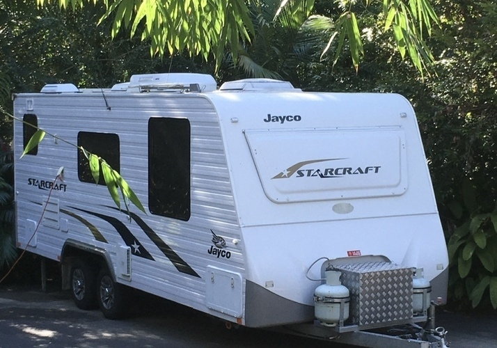 Image of a Caravan - Image 4