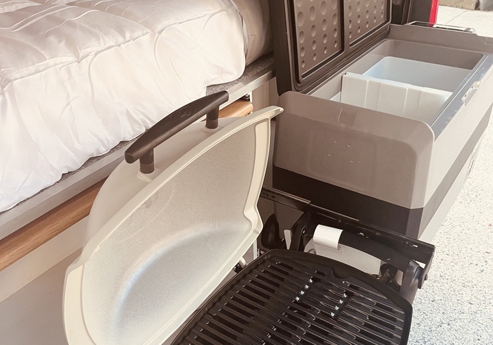 Image of a Campervan - Image 3