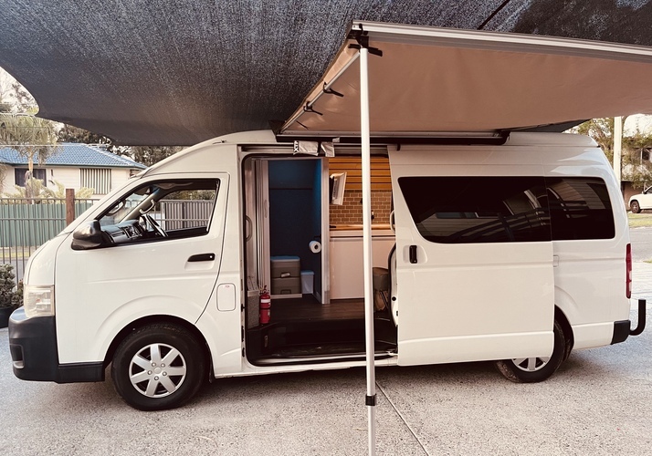 Image of a Campervan - Image 8