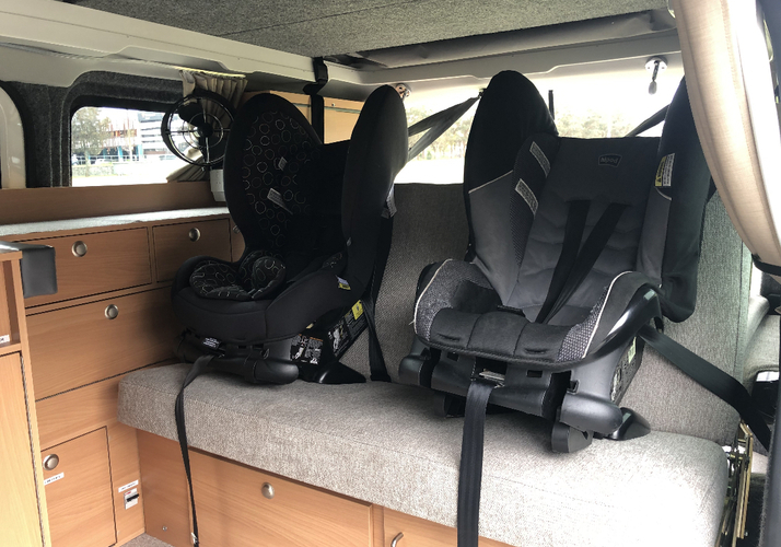 Image of a Campervan - Image 12