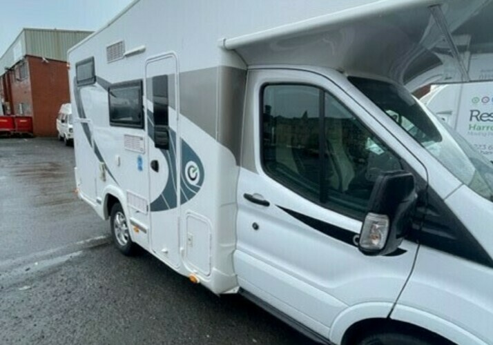 Image of a Motorhome - Image 2