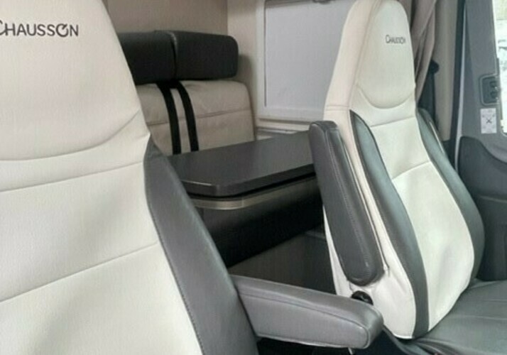 Image of a Motorhome - Image 7