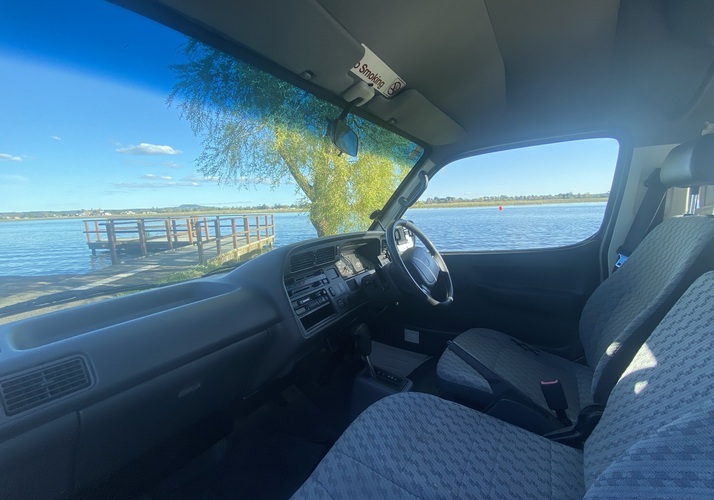 Image of a Campervan - Image 11