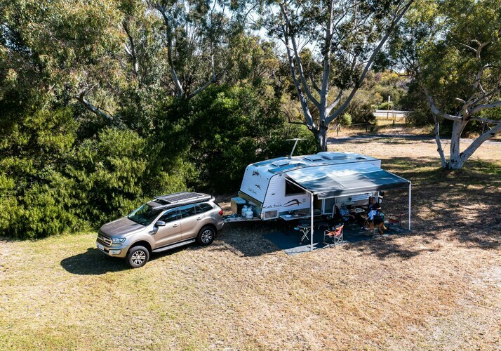 Image of a Caravan - Image 4