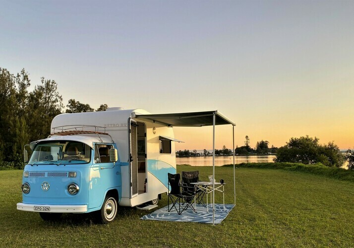 Image of a Motorhome - Image 5