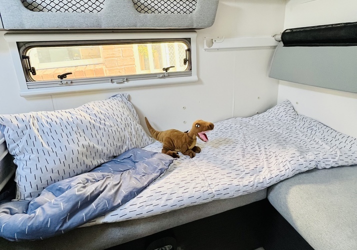 Image of a Caravan - Image 5