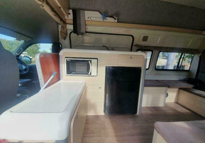 Image of a Campervan - Image 3