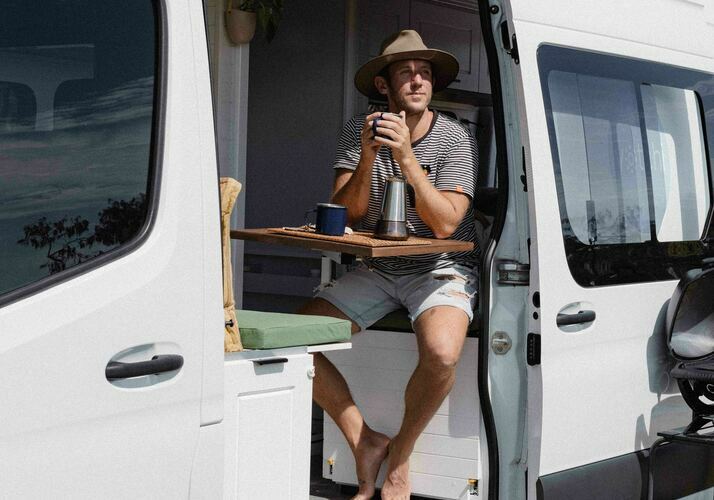 Image of a Campervan - Image 12