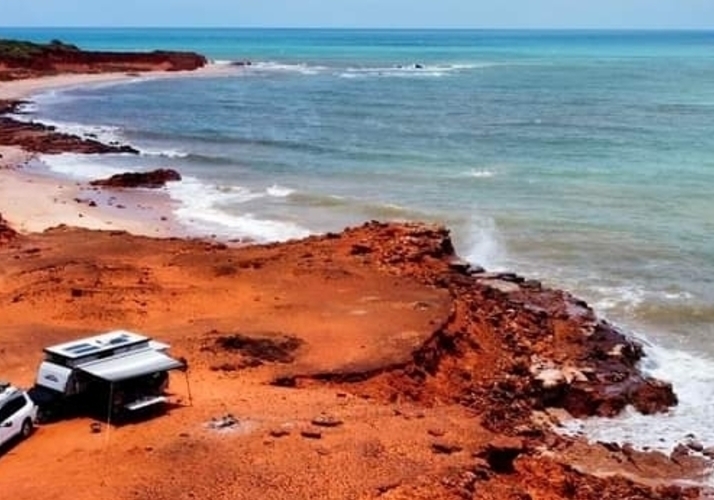 Image of a Caravan - Image 6