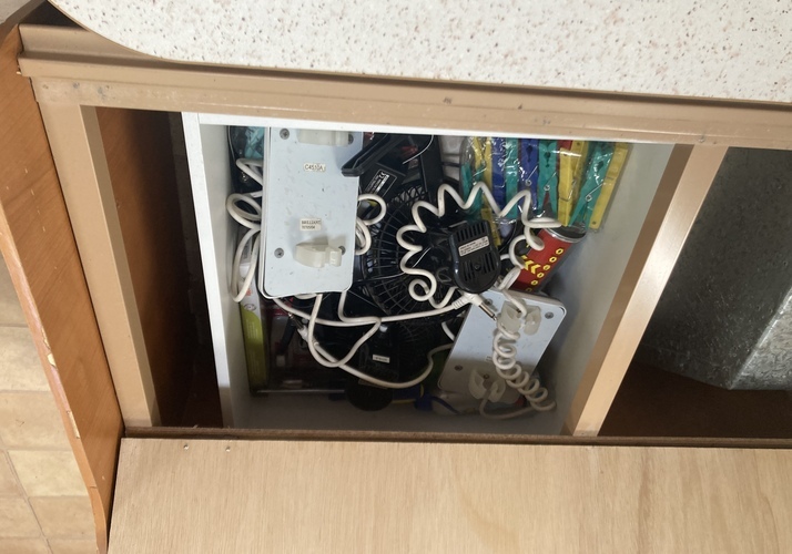 Image of a Pop top - Image 10