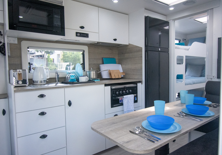 Image of a Caravan - Image 6
