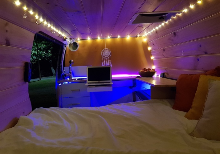 Image of a Campervan - Image 2