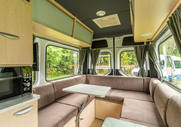 Image of a Motorhome - Image 7