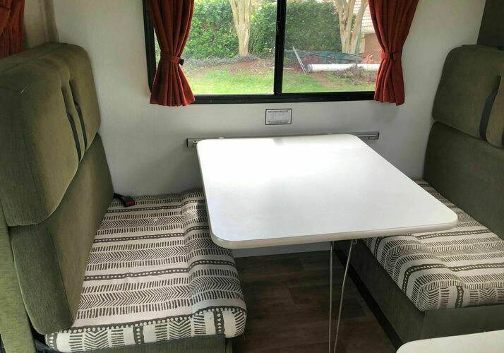 Image of a Motorhome - Image 15