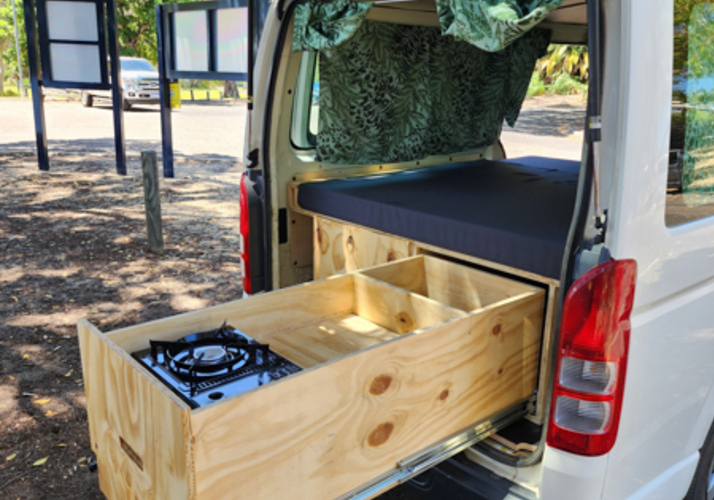 Image of a Campervan - Image 7
