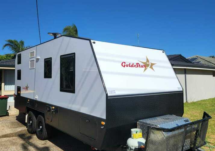Image of a Caravan - Image 3