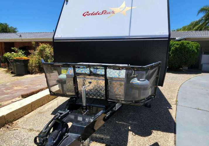 Image of a Caravan - Image 5